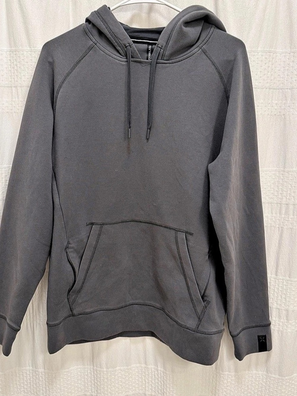 Ten Thousand Midweight Tech Hoodie Gray Mens Medium Breathable Wicking